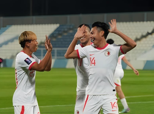 2-1！1-0！中国足球创3大奇迹，亚洲杯3轮拿4分，出线有戏-9.jpg