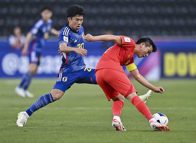 （体育）足球——U23亚洲杯：中国不敌日本-8.jpg