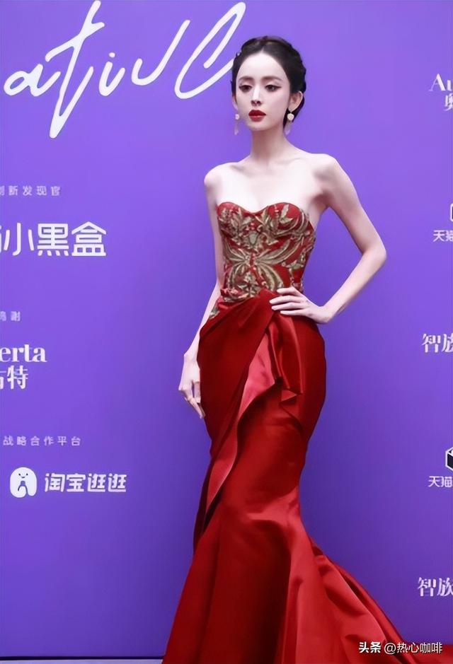 GQ红毯：娜扎、田曦薇造型翻车，李沁满脸疲惫，男明星生图引争议-10.jpg