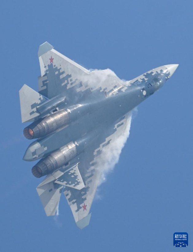 军事专家：歼-35A、歼-20与F-22、F-35相比具备明显优势-2.jpg