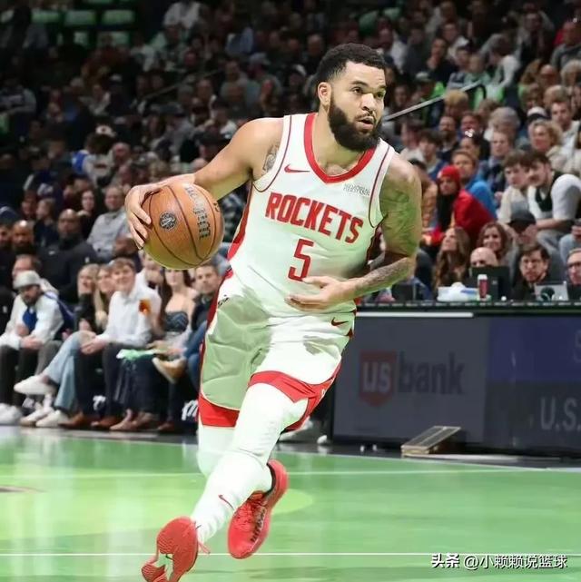 NBA:今日最新战况，湖人惨败太阳落第6，火箭屠狼紧逼第2的勇士-9.jpg